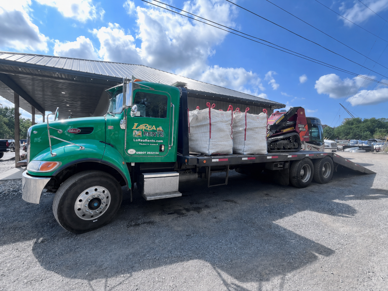 Firewood delivery with forklift Firewood delivery near me - seasoned hardwood firewood for sale